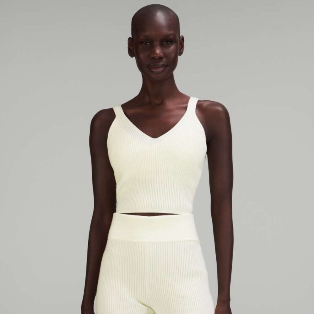 Like new Lululemon Lemon Sorbet Ribbed Knit Cropped Tank Top